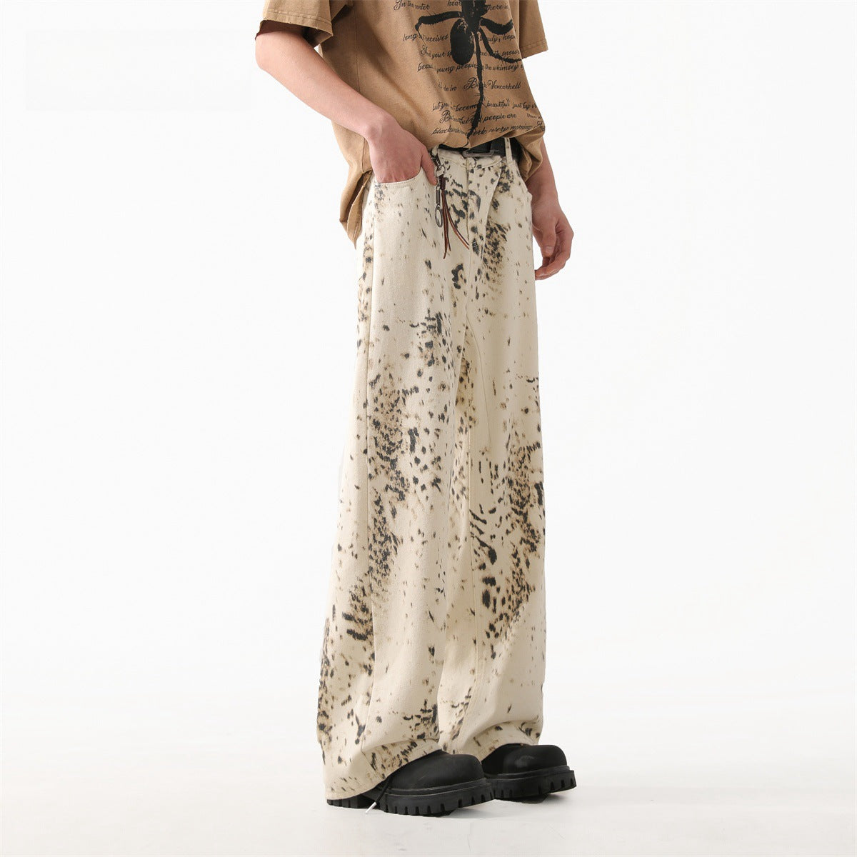 Leopard print jeans for men and women in summer