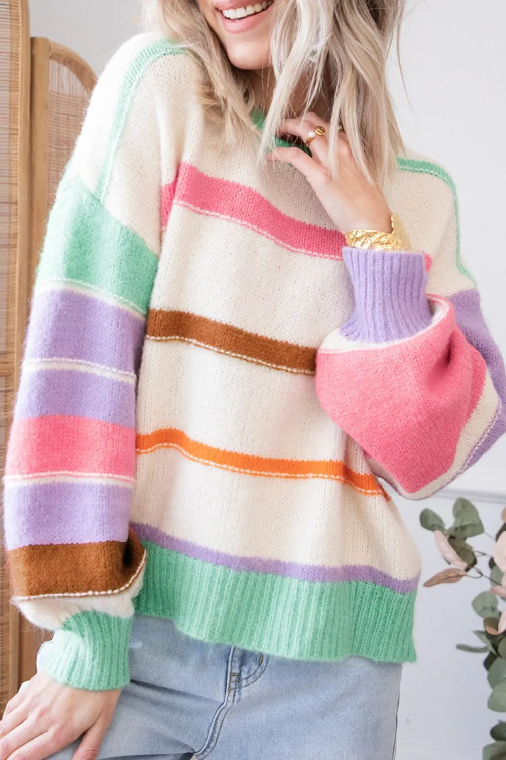 Personalized striped contrasting dopamine shoulder sweater for women