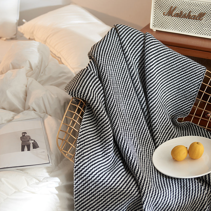 INS Style Sofa Summer Blanket Office Nap Blanket Woolen Blanket Winter Thickened Knitted Blanket Quilt