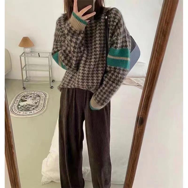 Winter new lazy style Japanese retro houndstooth sweater for women, autumn and winter loose design top for women